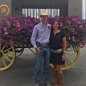 Meet your Posher, Danielle